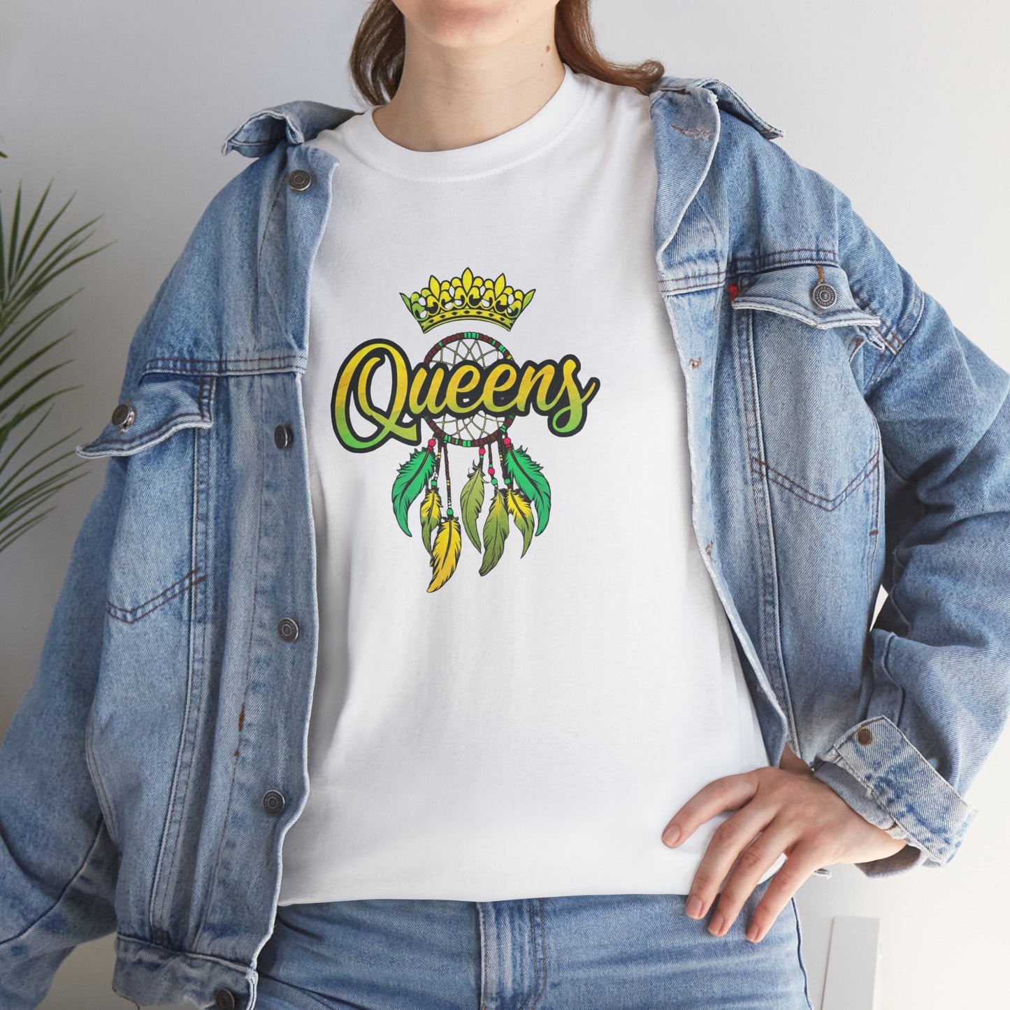 Queens  Tee